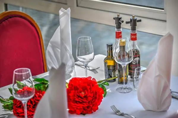 Hotel-restaurant-gondelfahrt *